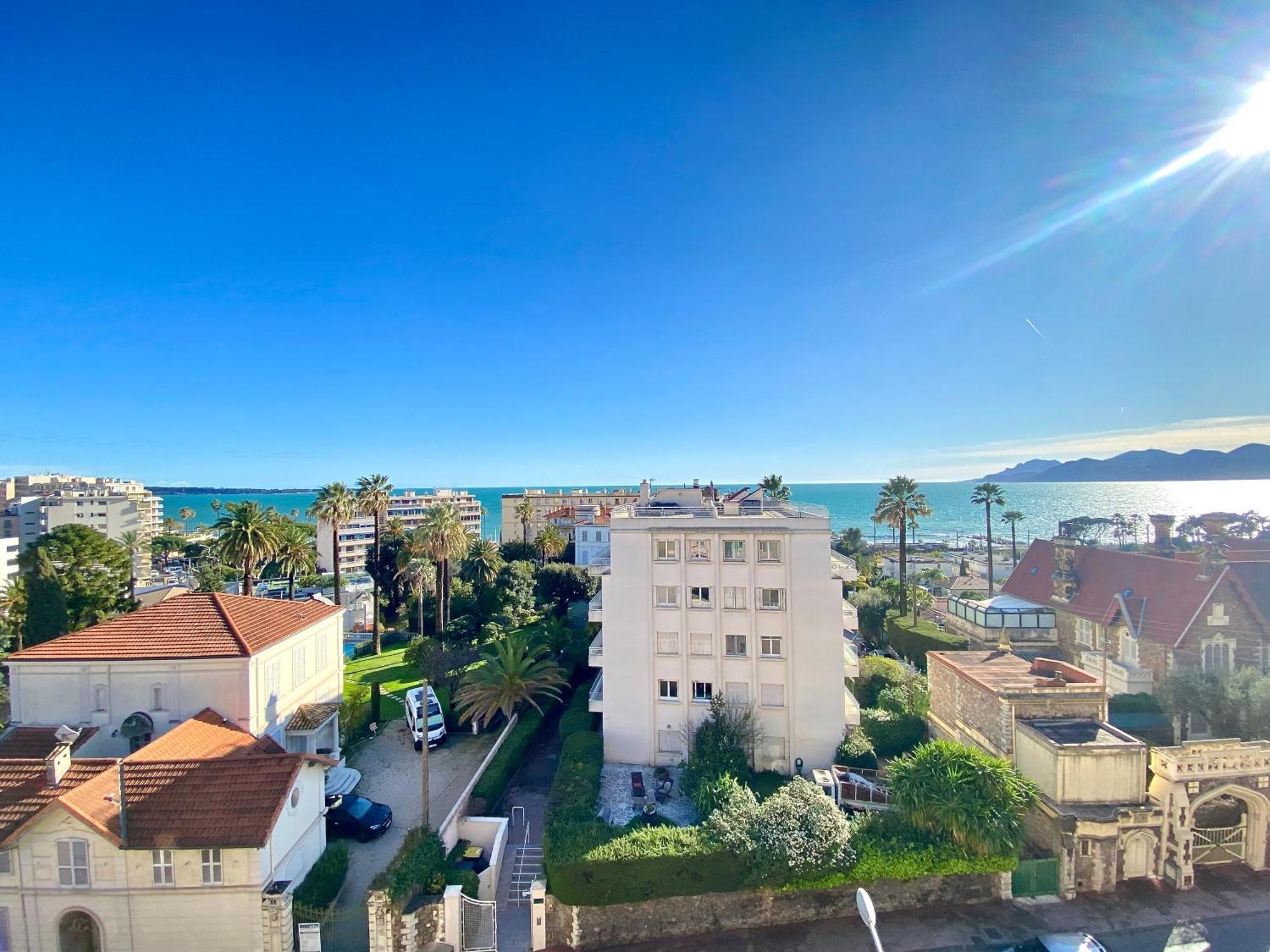 Apartment Palais Azur By Scls Locations Cannes